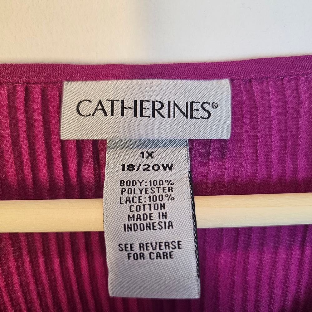 Catherines Magenta Purple Fairycore Whimsy Flutter Sleeve Flowy Blouse Size 1X - Picture 9 of 9